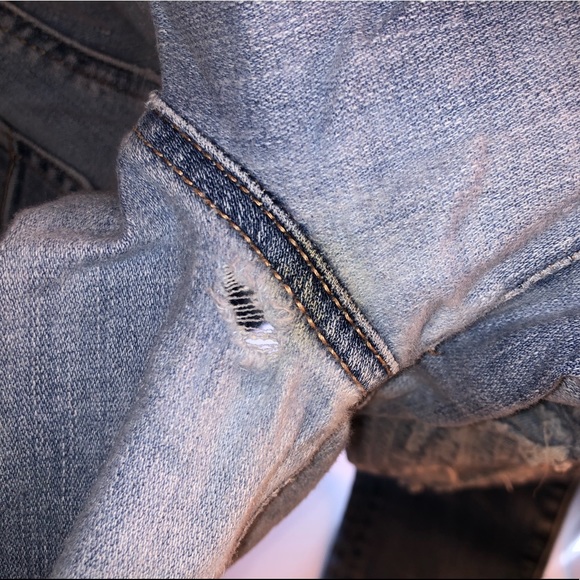 AMERICAN EAGLE SUPER STRETCH DISTRESSED JEANS - Picture 5 of 5